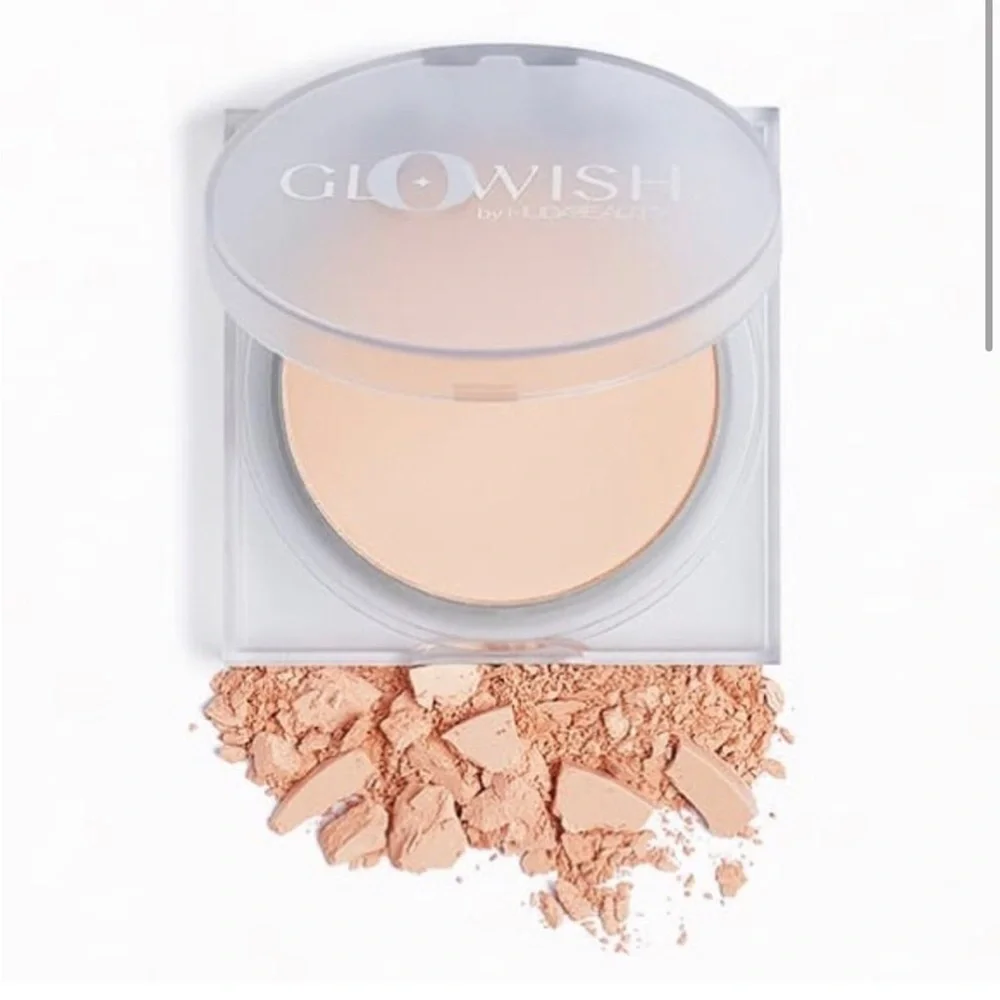 HUDA GLOWISH LUMINOUS PRESSED POWDER 00 porcelain NEW